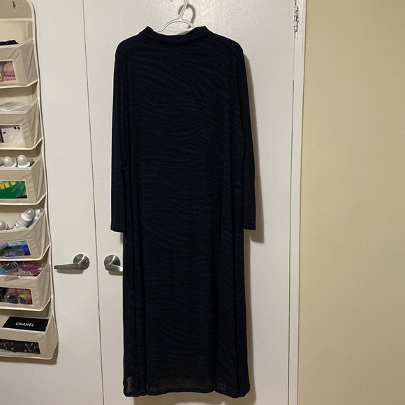 Long sleeve blue and black zebra print maxi dress 3X - Picture 1 of 9